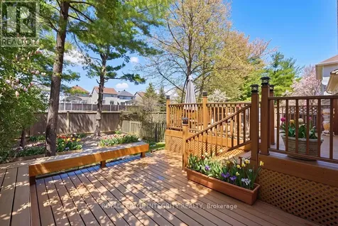 72 Maricona Way Ottawa ON K2T 1H3