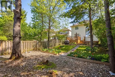 72 Maricona Way Ottawa ON K2T 1H3