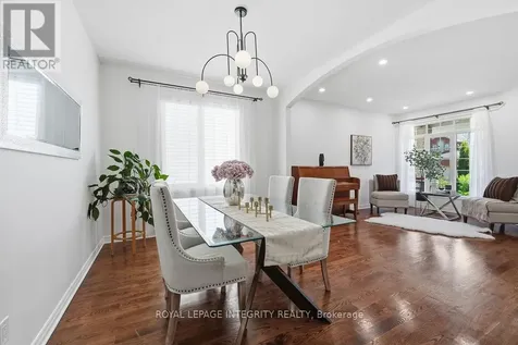 72 Maricona Way Ottawa ON K2T 1H3