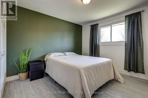 24 Centennial Avenue Aylmer ON N5H 2X2