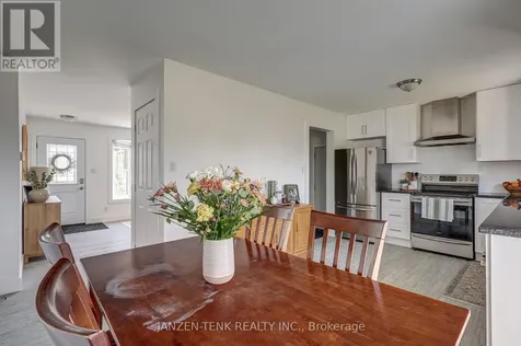 24 Centennial Avenue Aylmer ON N5H 2X2