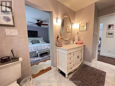 1220 Birchcliffe Crescent Severn ON L3V 0W1