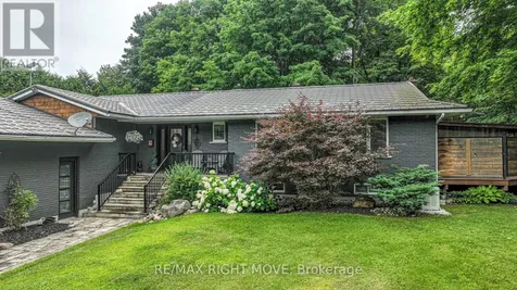 1220 Birchcliffe Crescent Severn ON L3V 0W1