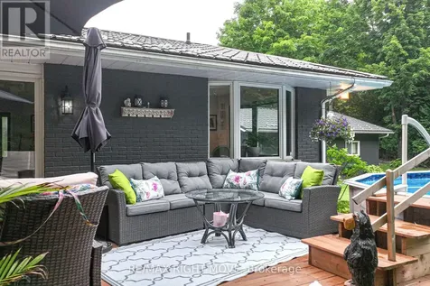 1220 Birchcliffe Crescent Severn ON L3V 0W1