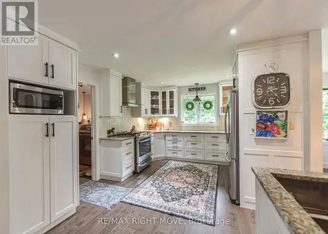 1220 Birchcliffe Crescent Severn ON L3V 0W1