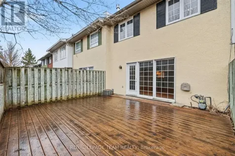 187 Monterey Drive Ottawa ON K2H 7A9
