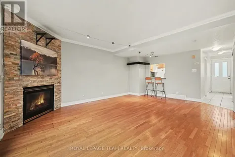 187 Monterey Drive Ottawa ON K2H 7A9