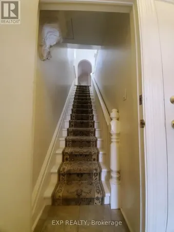 360 Gilmour Street Ottawa ON K2P 0R3