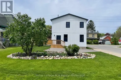 563 7th Avenue Hanover ON N4N 2J8