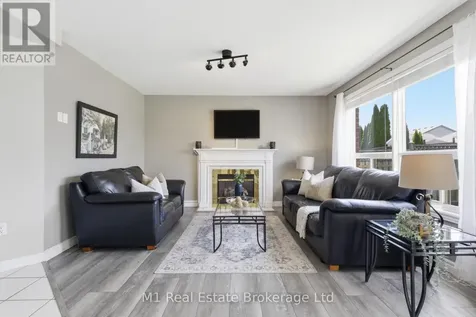 80 Country Club Drive Cambridge ON N1T 1Z8