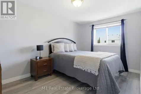 80 Country Club Drive Cambridge ON N1T 1Z8