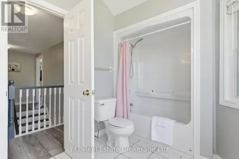 80 Country Club Drive Cambridge ON N1T 1Z8