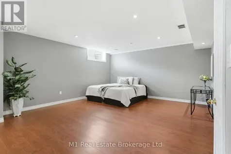 80 Country Club Drive Cambridge ON N1T 1Z8