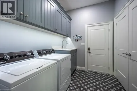 83 Beechnut Lane Port Dover ON N0A 1N7