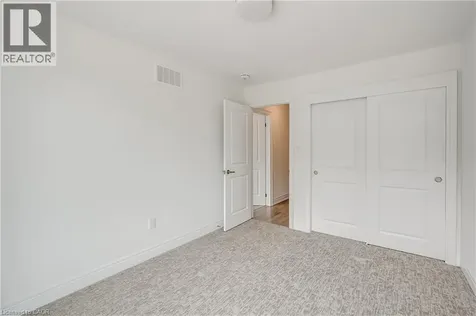 2273 Turnberry Road Burlington ON L7M 2B2