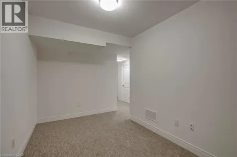 2273 Turnberry Road Burlington ON L7M 2B2