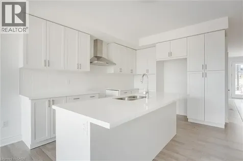 2273 Turnberry Road Burlington ON L7M 2B2