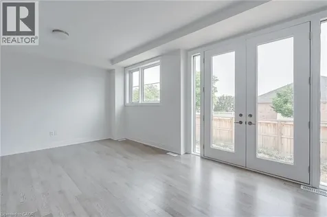 2273 Turnberry Road Burlington ON L7M 2B2