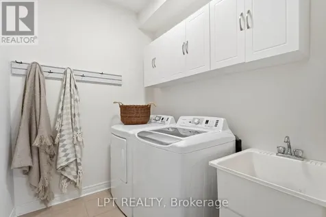 4 Millbury Road Uxbridge ON L9P 1Z9
