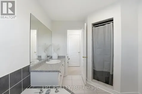 4 Millbury Road Uxbridge ON L9P 1Z9
