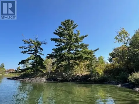 G 734 Rainy Lake Fort Frances ON P9A 3M3