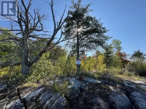 G 734 Rainy Lake Fort Frances ON P9A 3M3