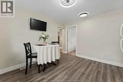 1879 Aubin Road Windsor ON N8W 4L1