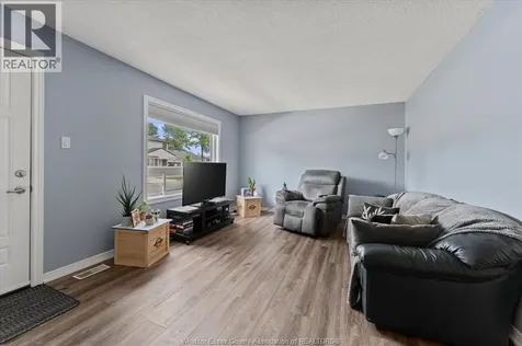 1879 Aubin Road Windsor ON N8W 4L1