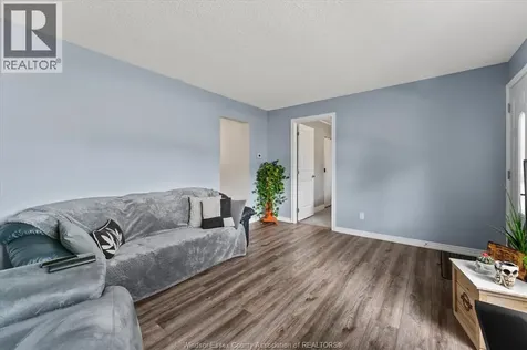 1879 Aubin Road Windsor ON N8W 4L1