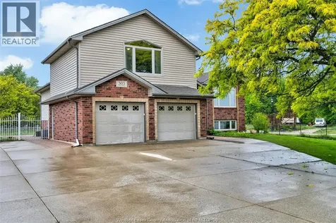 303 Gosfield Townline West Essex ON N8M 2X5