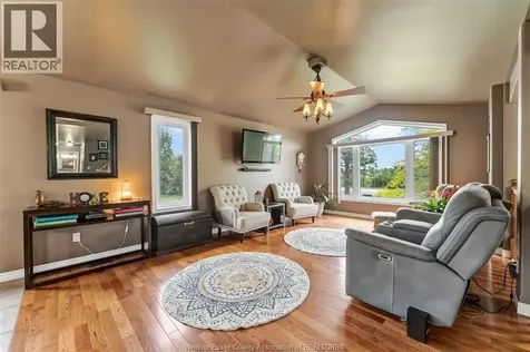 303 Gosfield Townline West Essex ON N8M 2X5