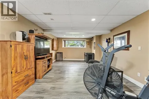 303 Gosfield Townline West Essex ON N8M 2X5