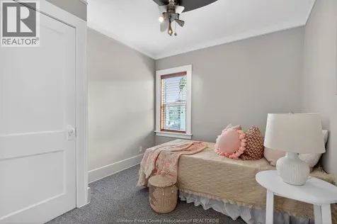 851 Ellrose Avenue Windsor ON N8Y 3W6