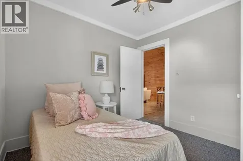 851 Ellrose Avenue Windsor ON N8Y 3W6
