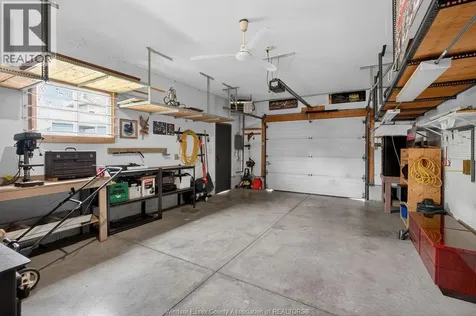 851 Ellrose Avenue Windsor ON N8Y 3W6