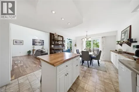 18 Bricker Court Brantford ON N3T 6R7