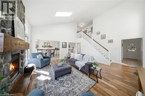 18 Bricker Court Brantford ON N3T 6R7