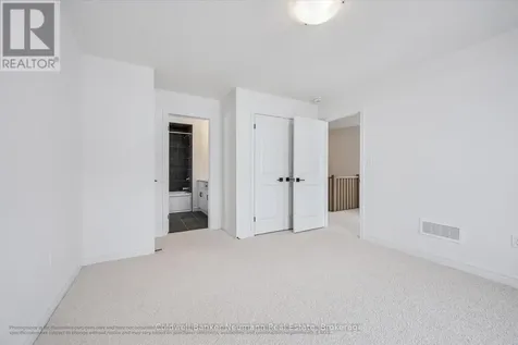 537 Anton Crescent Kitchener ON N2R 0T8