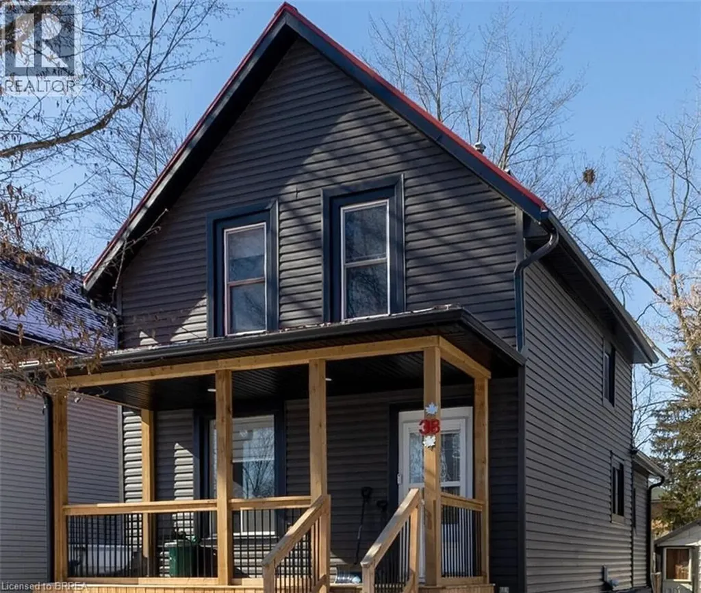 38 Mowat Street Stratford ON N5A 2B7