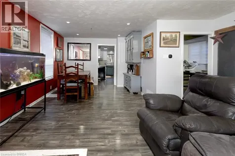 38 Mowat Street Stratford ON N5A 2B7