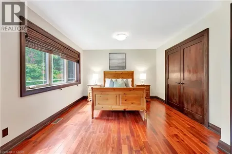 11 Maple Hill Drive Kitchener ON N2M 2R7