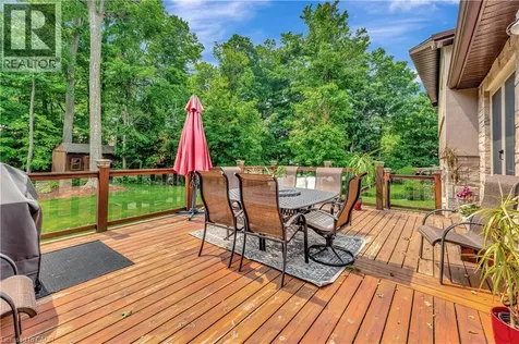 11 Maple Hill Drive Kitchener ON N2M 2R7