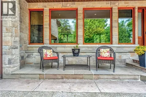 11 Maple Hill Drive Kitchener ON N2M 2R7