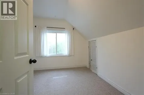236 Cope Street Hamilton ON L8H 5B5