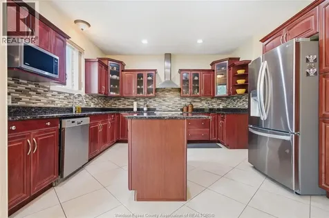 769 Massimo Crescent Windsor ON N9G 3C7
