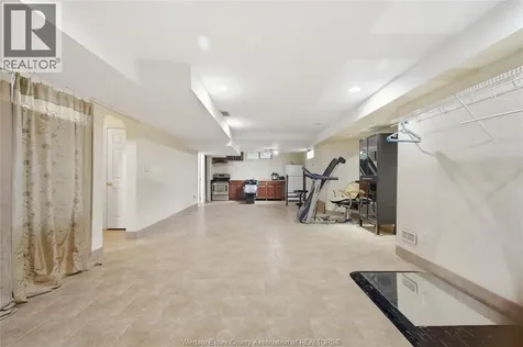 769 Massimo Crescent Windsor ON N9G 3C7