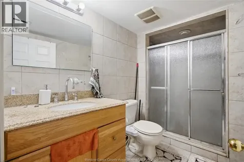 769 Massimo Crescent Windsor ON N9G 3C7