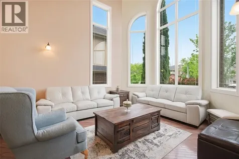 769 Massimo Crescent Windsor ON N9G 3C7