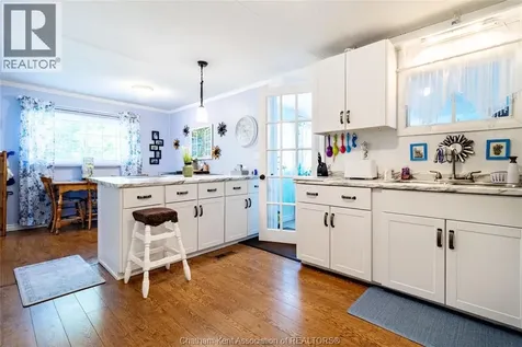 42 Regency Drive Chatham ON N7L 4E9