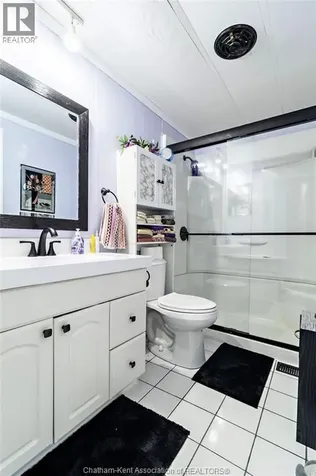 42 Regency Drive Chatham ON N7L 4E9
